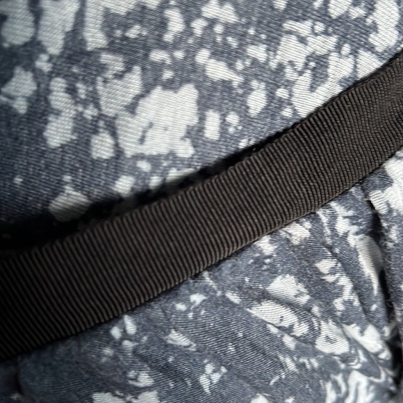 Anthropologie poleci wrap around skirt - Picture 4 of 8